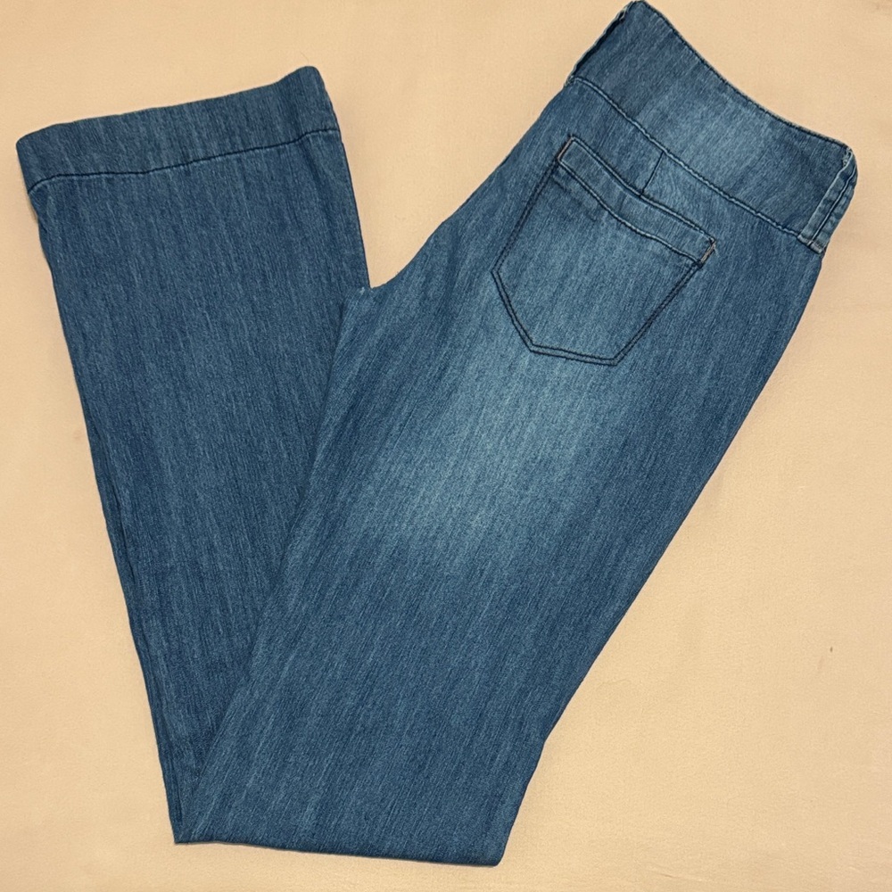 Women's Blue Jeans